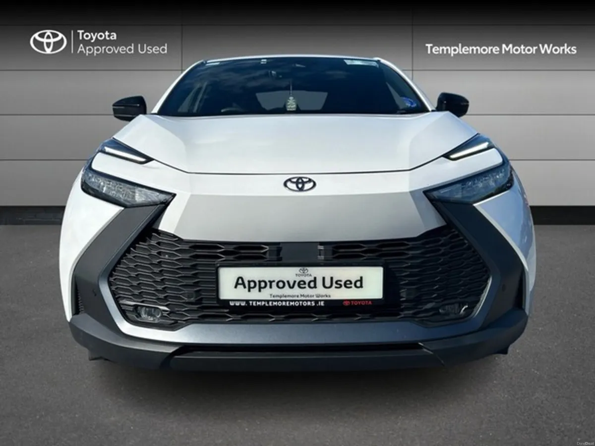 Toyota C-HR Hybrid Sport - Image 5