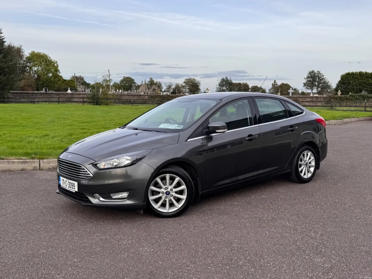 Ford Focus TITANIUM 1.5 TD 95PS 6SPEED 4DR - Image 2