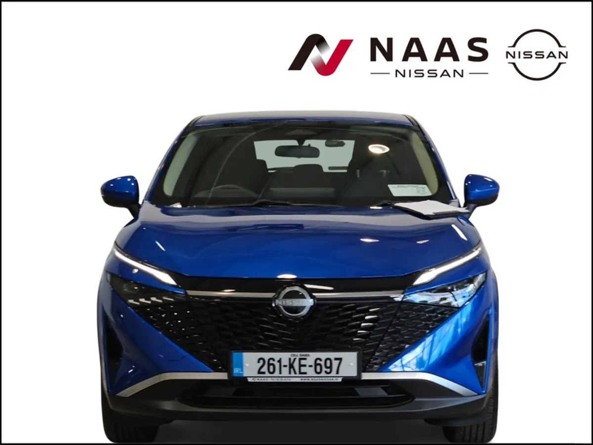 Nissan Qashqai 1.3 MHEV SV MY24 4DR - Image 2