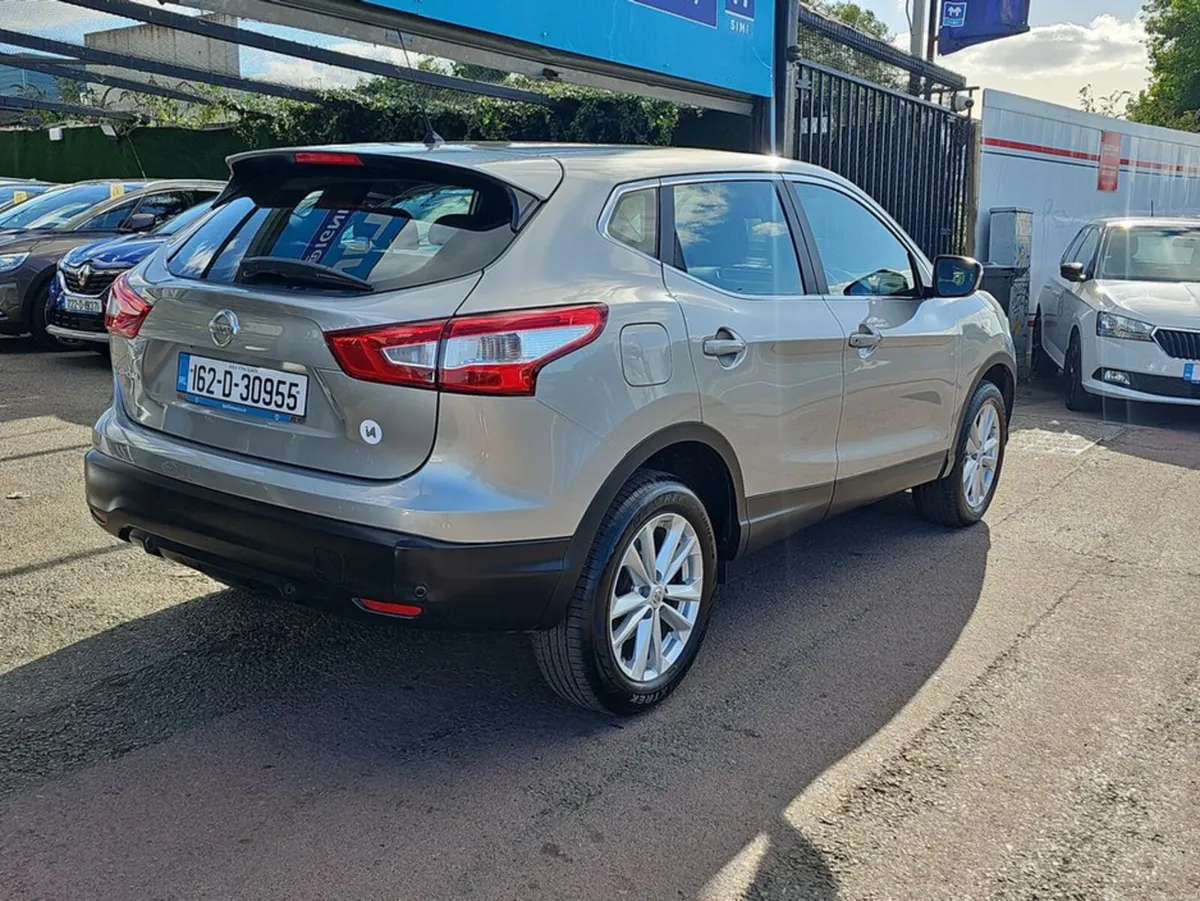 Nissan Qashqai 1.2 PETROL, ACENTA SMART MODEL, LOW - Image 3