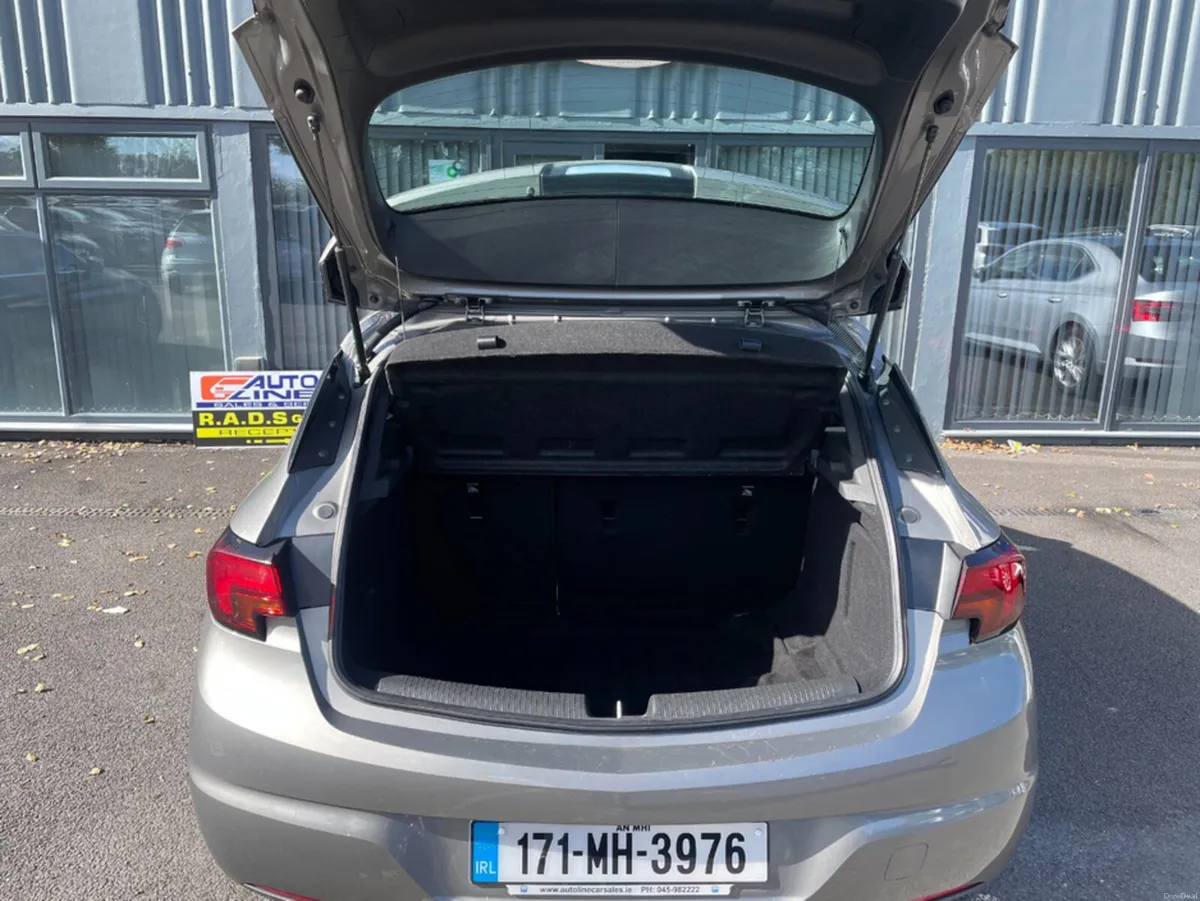 Vauxhall Astra 1.4 SRI NAV 99BHP 5DR - Image 5