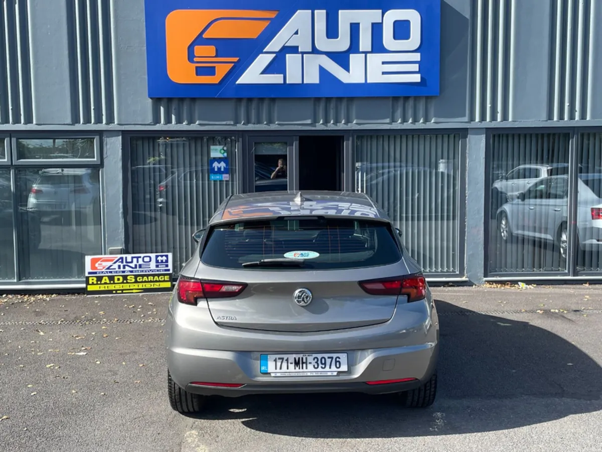 Vauxhall Astra 1.4 SRI NAV 99BHP 5DR - Image 4