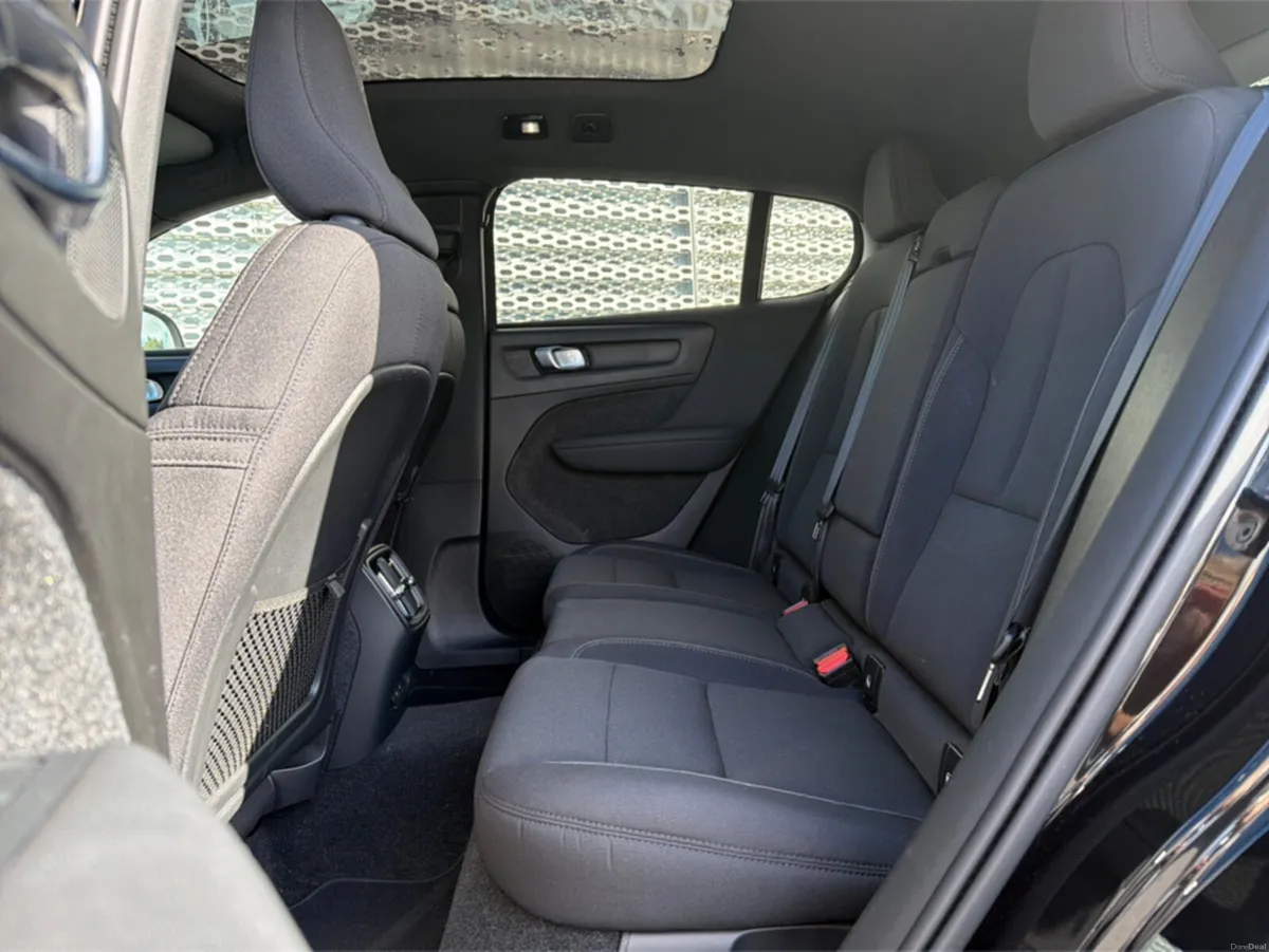 Volvo C40 Rchrg Ultimate 5DR Auto - Image 6