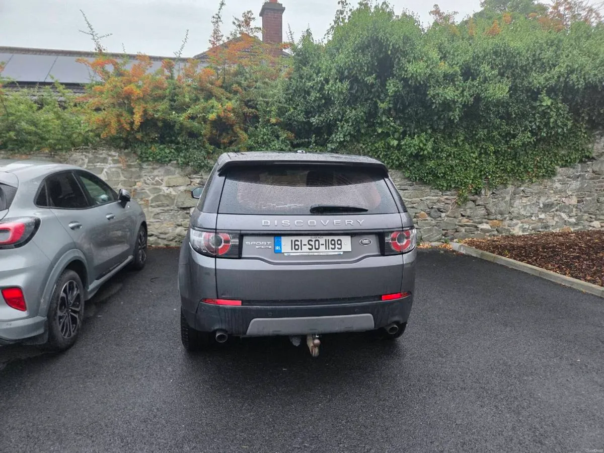 Car - Image 2