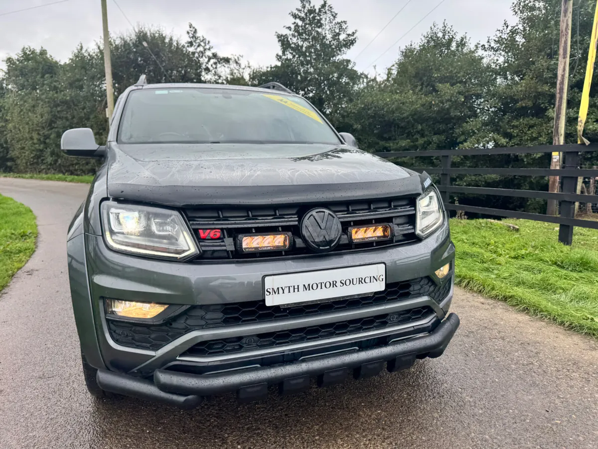 191 Vw Amarok Aventura Black Ed***** - Image 4