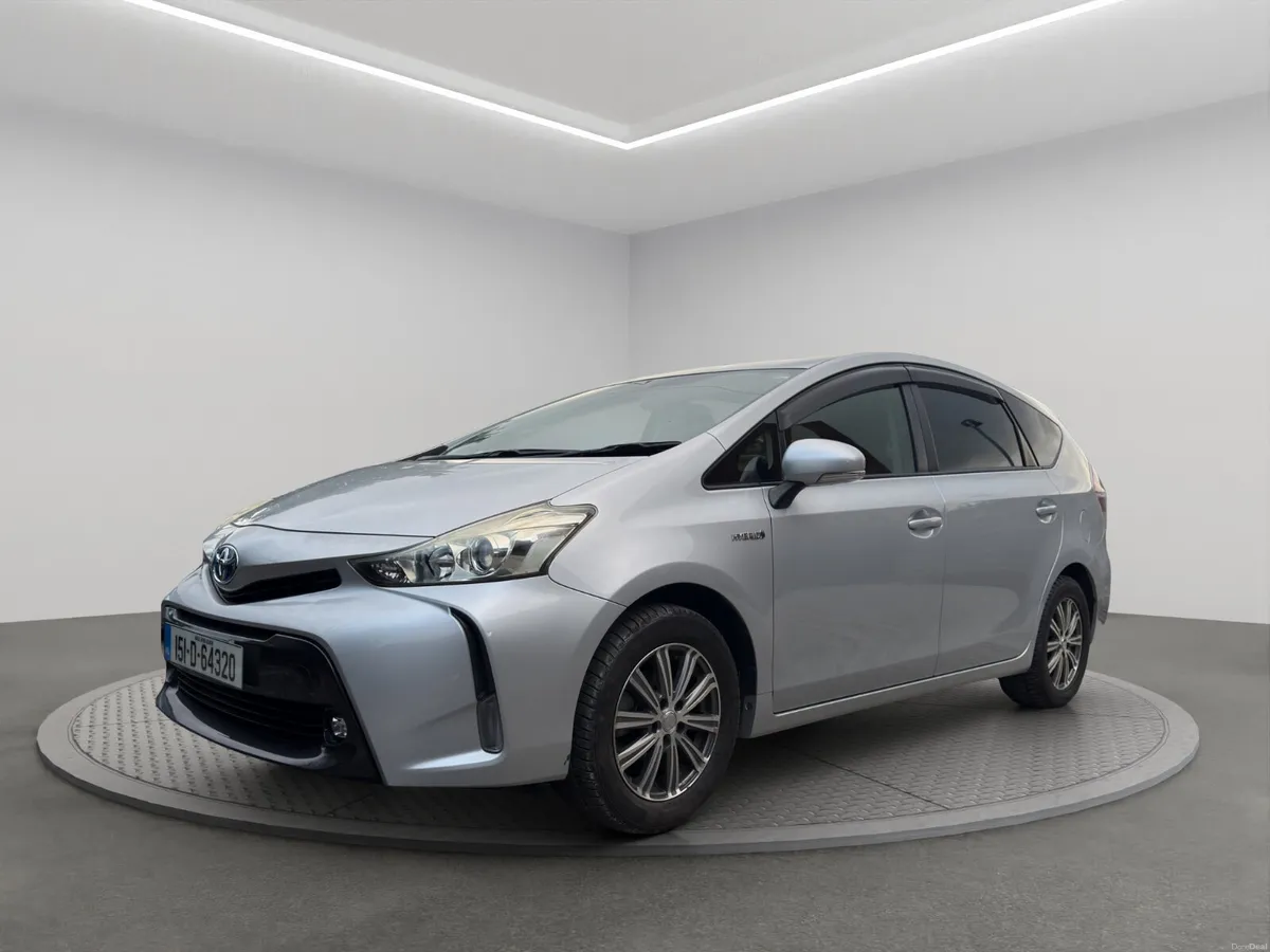 Toyota Prius 2015 ALPHA 7 Seater - Image 2