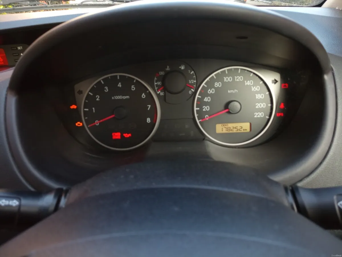 Car - Image 6