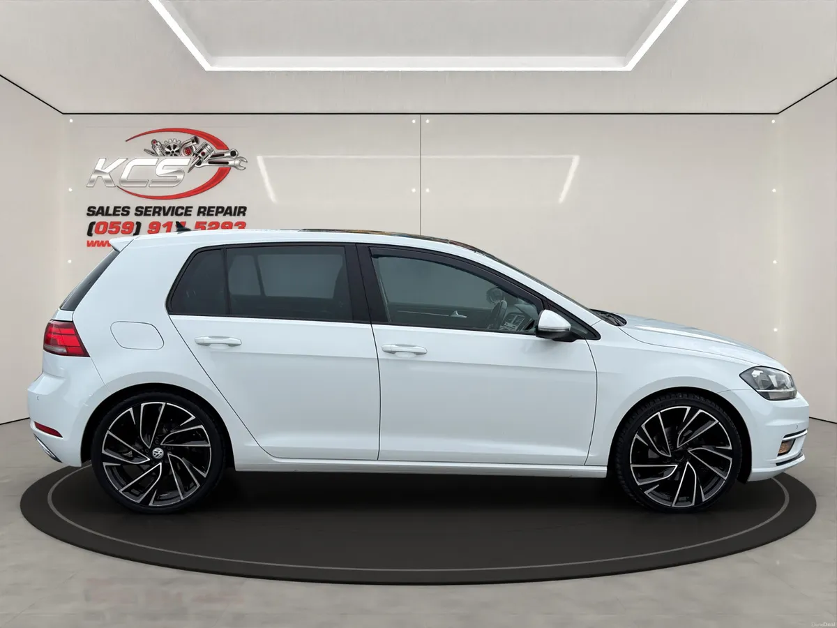 2017 Volkswagen Golf GT - Pan Roof - Diesel - Image 5