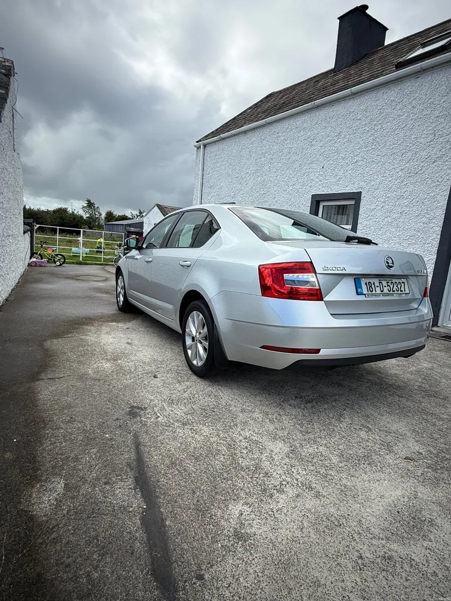 Skoda Octavia 2018 - Image 4