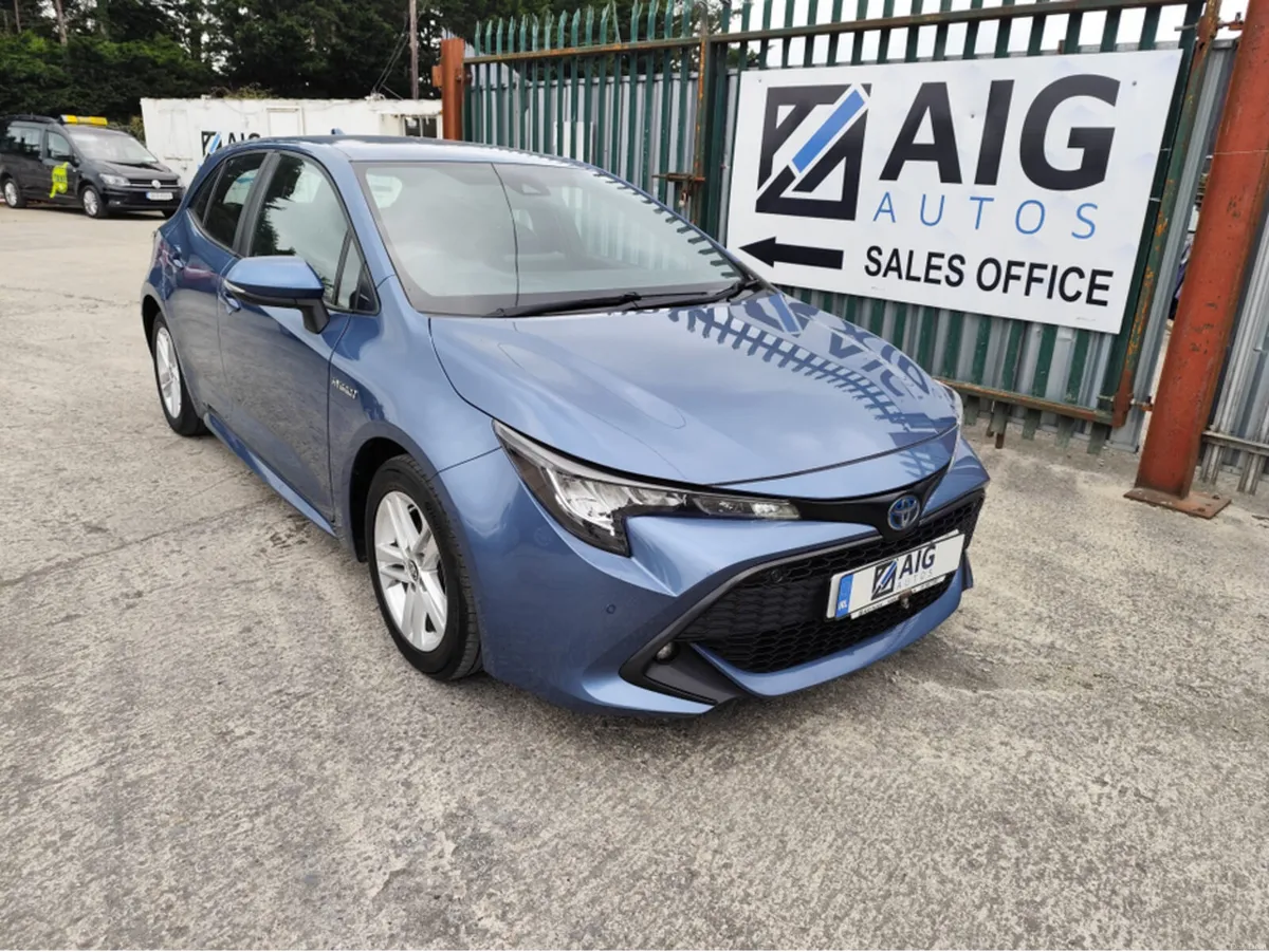 Toyota Corolla 1.8 HYBRID ICON TECH HEV CVT - Image 6