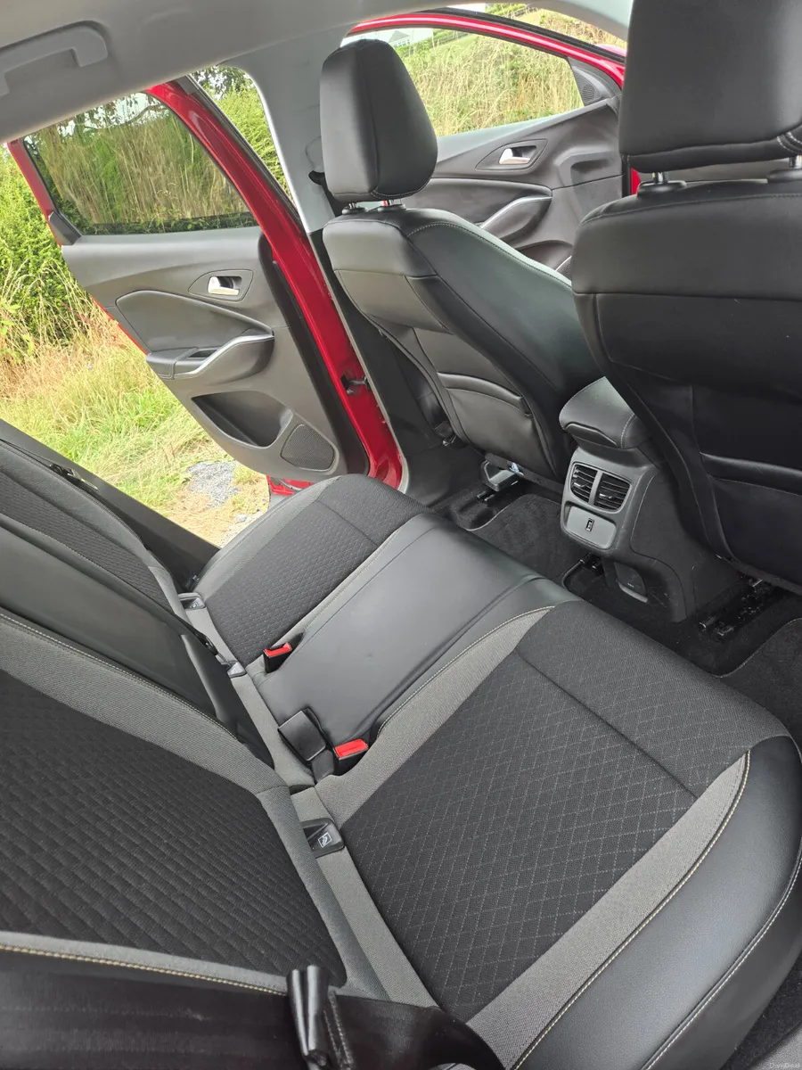 Opel Grandland X 2019 - Image 6