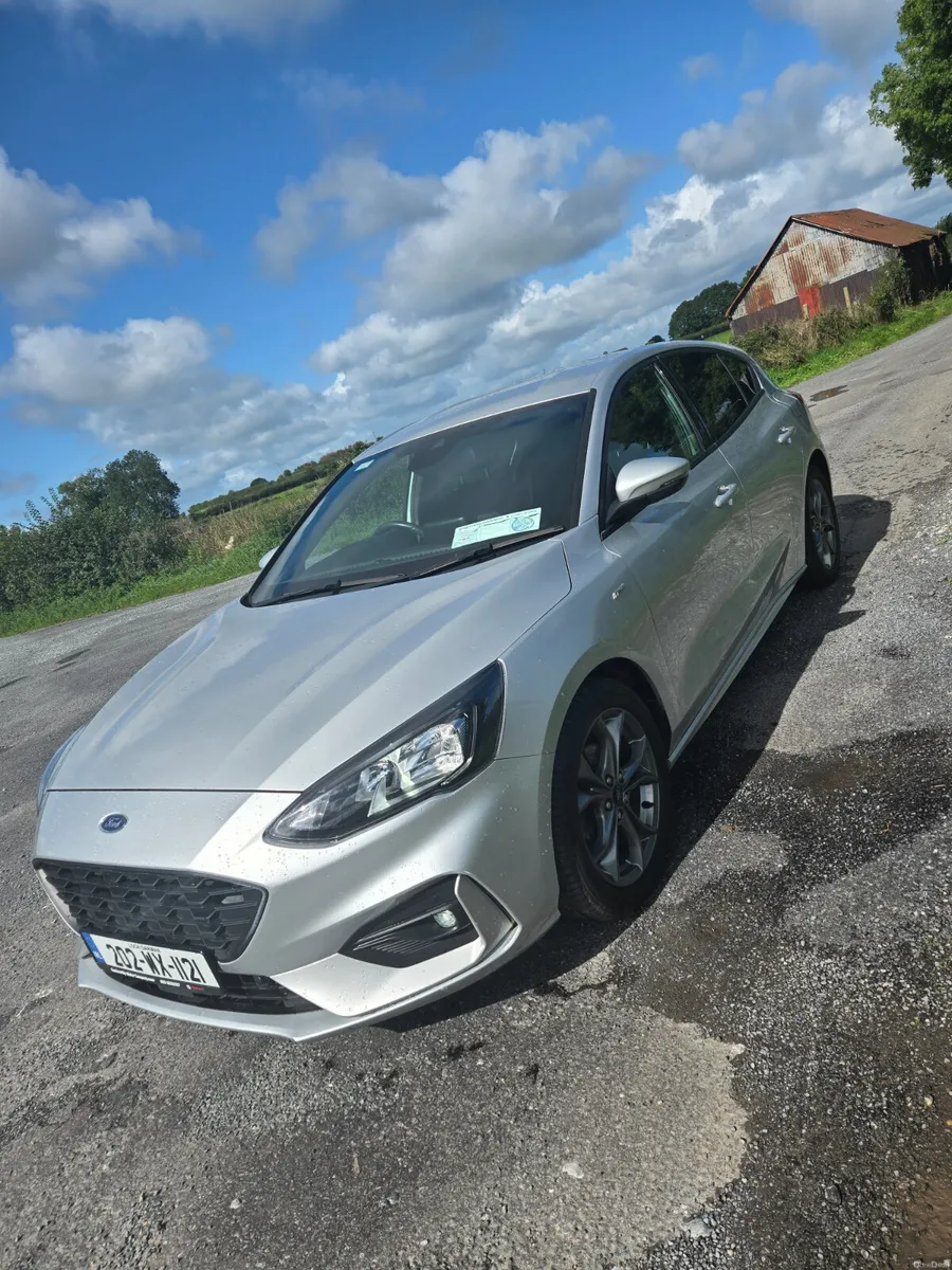 Ford Focus 2020 - Image 2