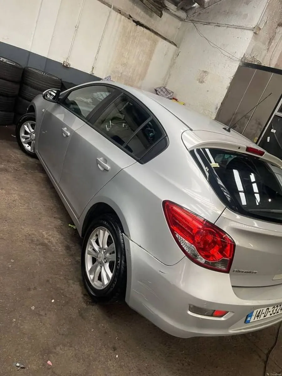 Chevrolet Cruze 2014 - Image 1