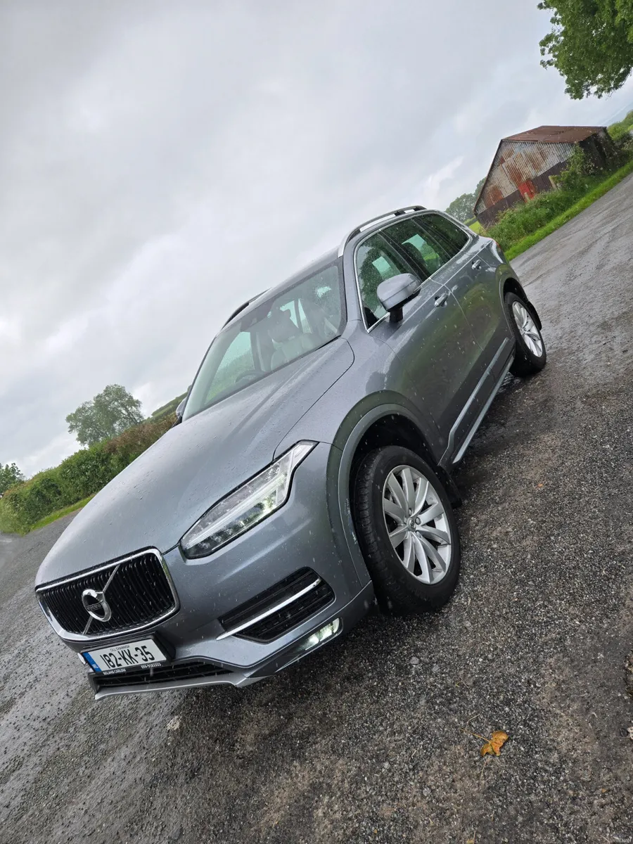 Volvo XC90 2018 - Image 2