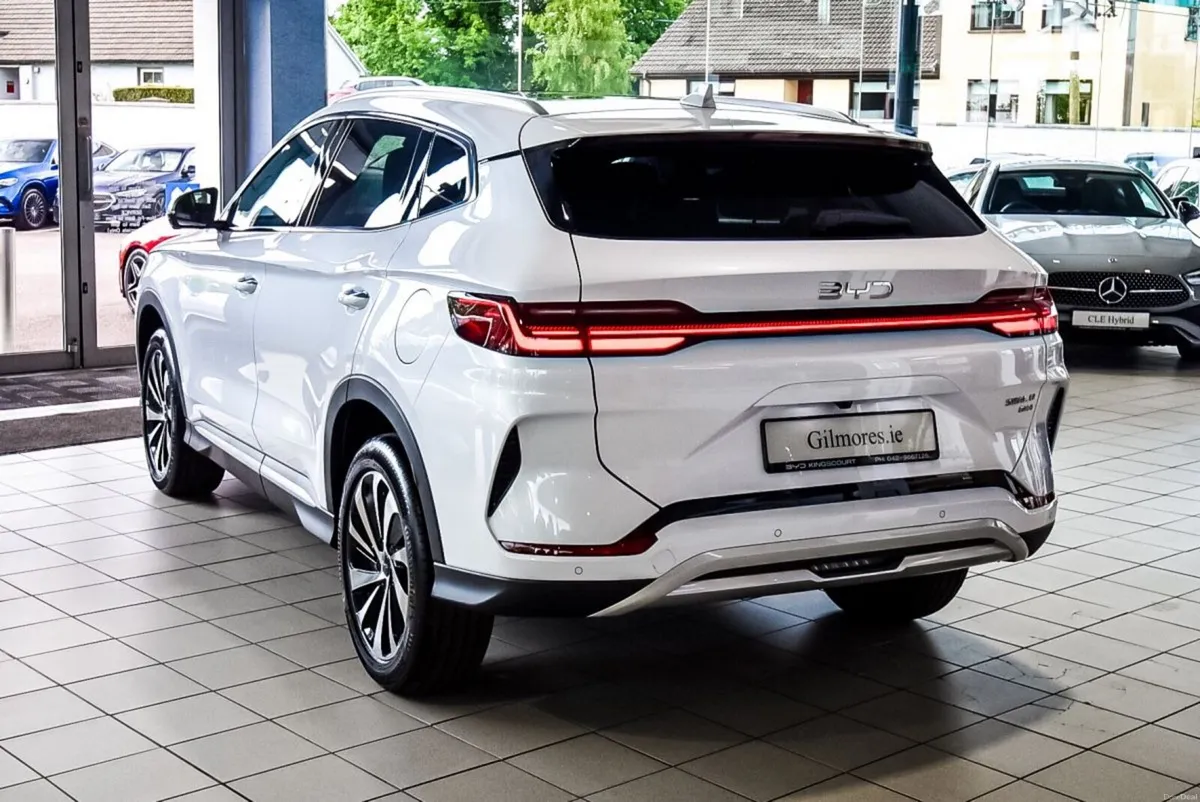 BYD SEAL U Demo Plug in Hybrid Comfort - Image 3