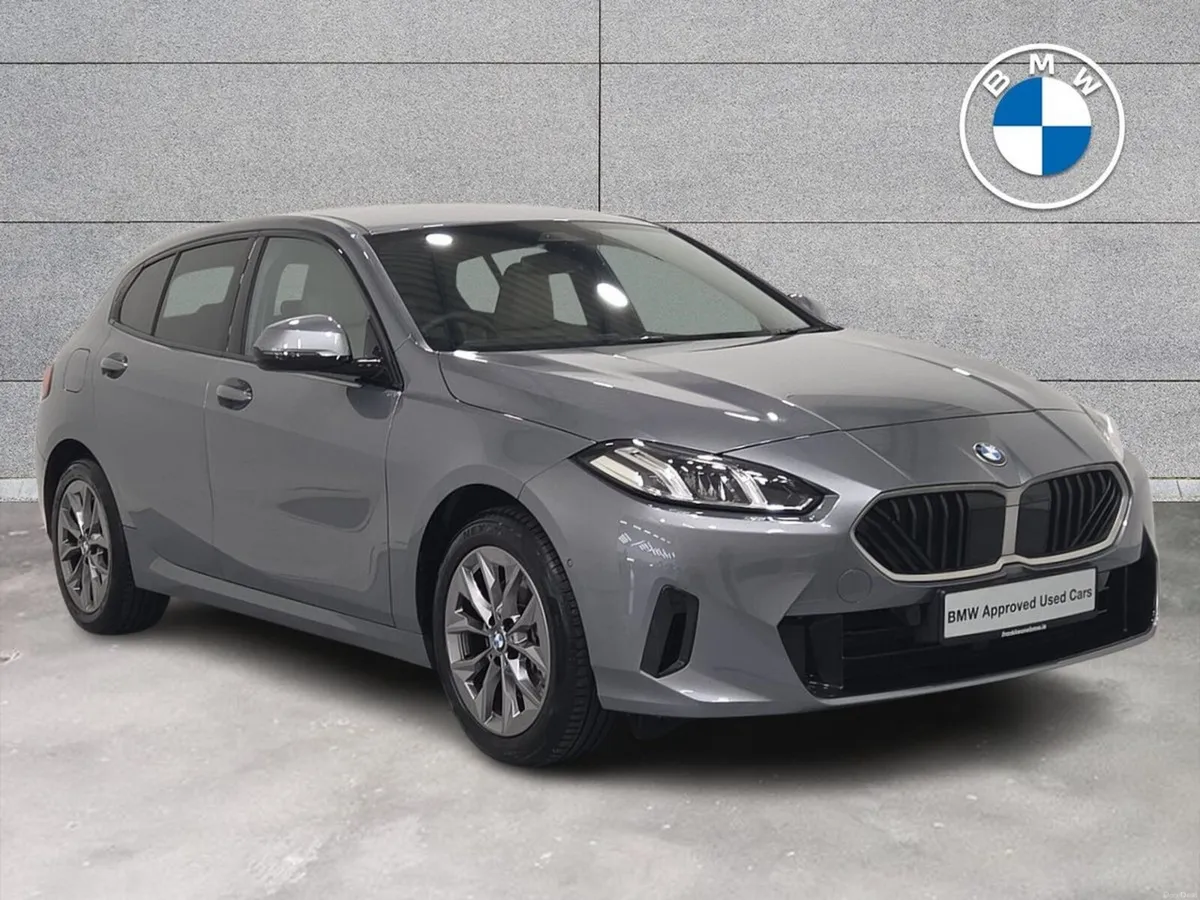 BMW 1-Series 120 Sport - Image 1