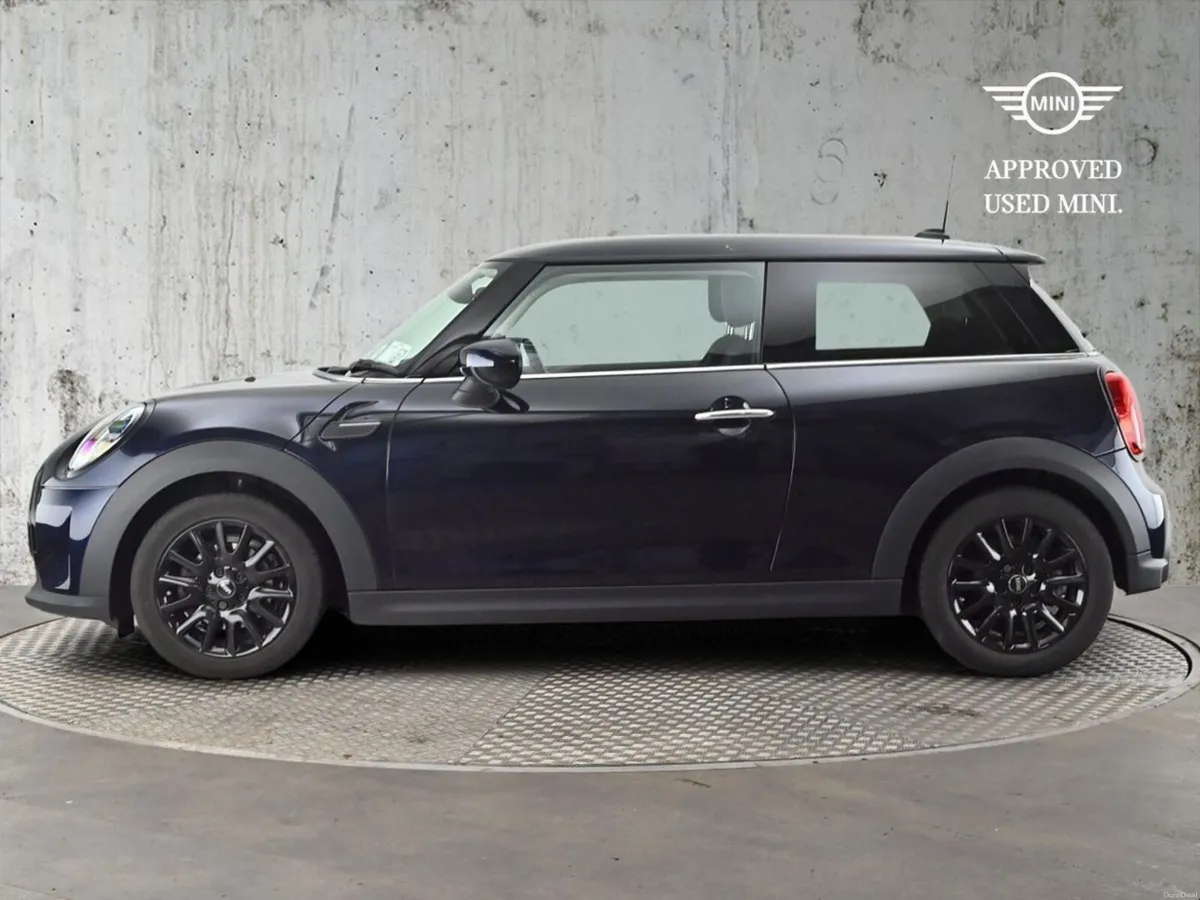 Mini Cooper 3-Door One Classic - Image 3