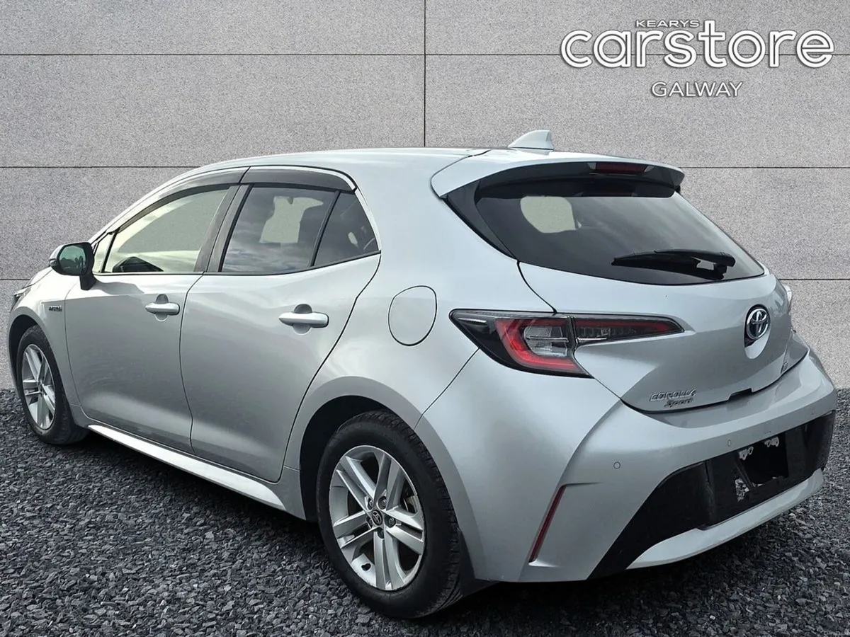 Toyota Corolla Sports Hybrid G - Image 5