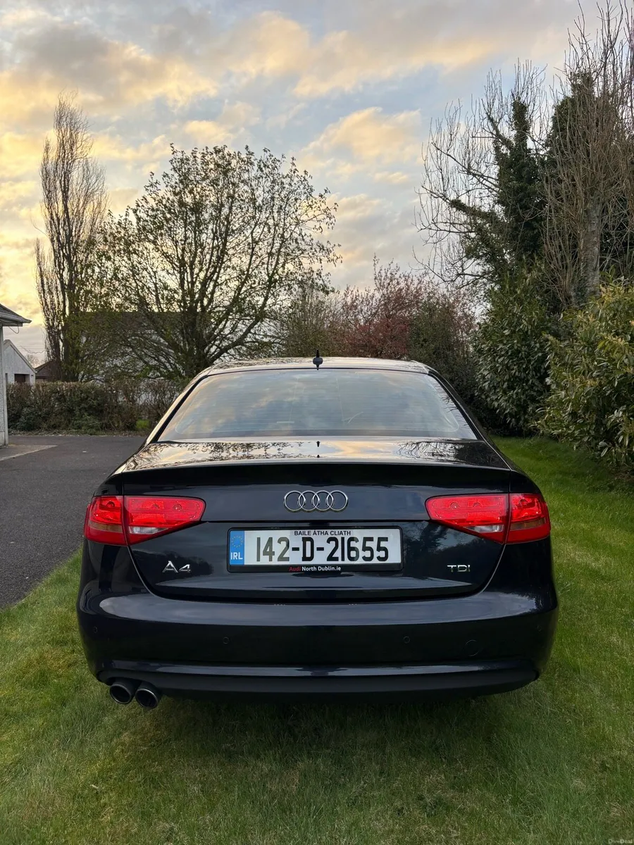 AUDI A4 TECHNIK 2.0TDi 150HP AUTO - Image 3