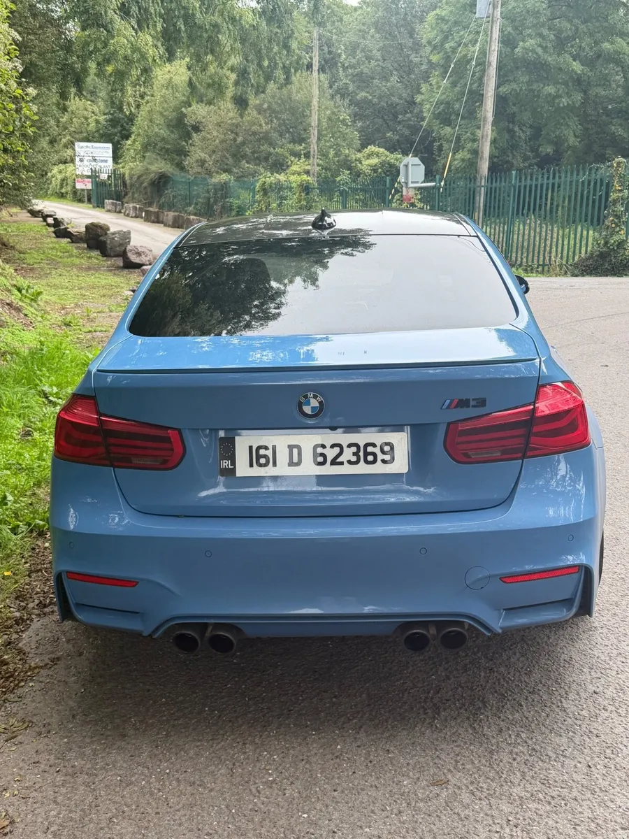 BMW M3 2016 - Image 2