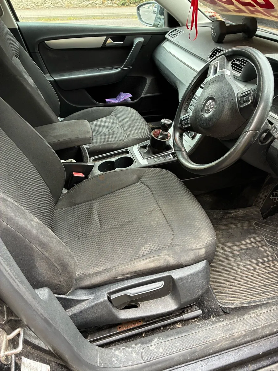 Bargain VW PASSAT - Image 6