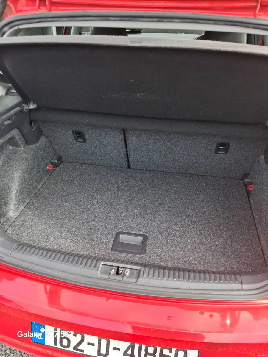 Car - Image 6