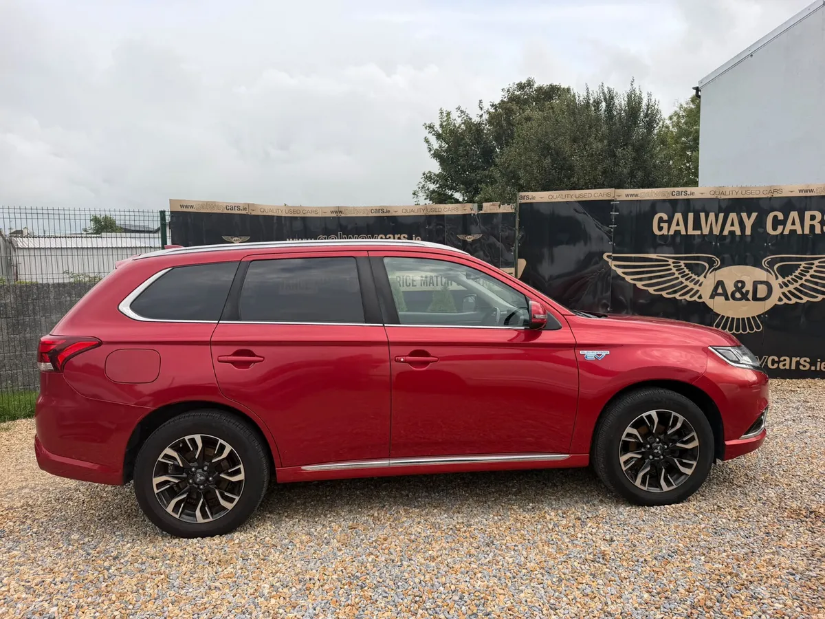 🇮🇪Mitsubishi Outlander 2.0 MIVEC 4AWD SUV (rare) - Image 6