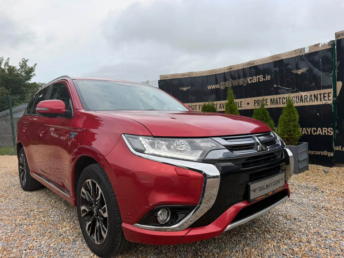 🇮🇪Mitsubishi Outlander 2.0 MIVEC 4AWD SUV (rare) - Image 3