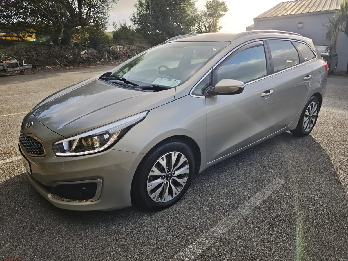 Kia Ceed Sportswagon 1.6 CRDi EX 164000 KM-Manual - Image 1