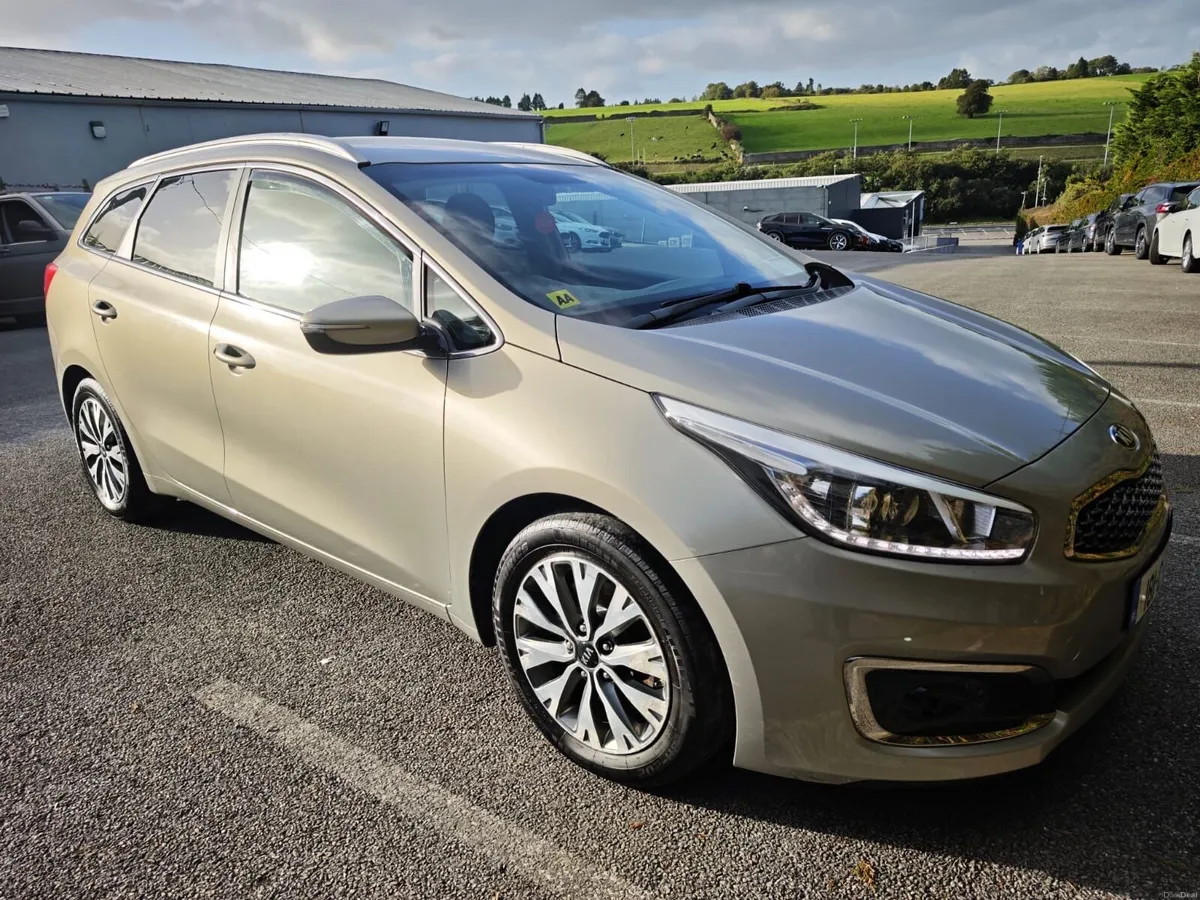 Kia Ceed Sportswagon 1.6 CRDi EX 164000 KM-Manual - Image 2