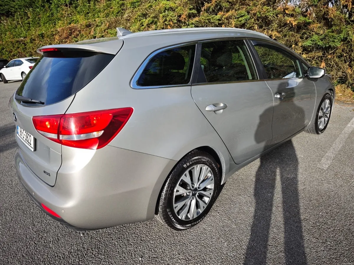 Kia Ceed Sportswagon 1.6 CRDi EX 164000 KM-Manual - Image 4