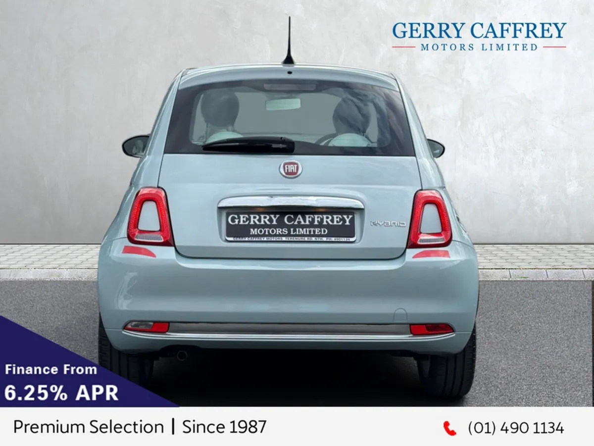 Fiat 500 1.0 Hybrid DOLCEVITA Manual - Very low Mi - Image 5