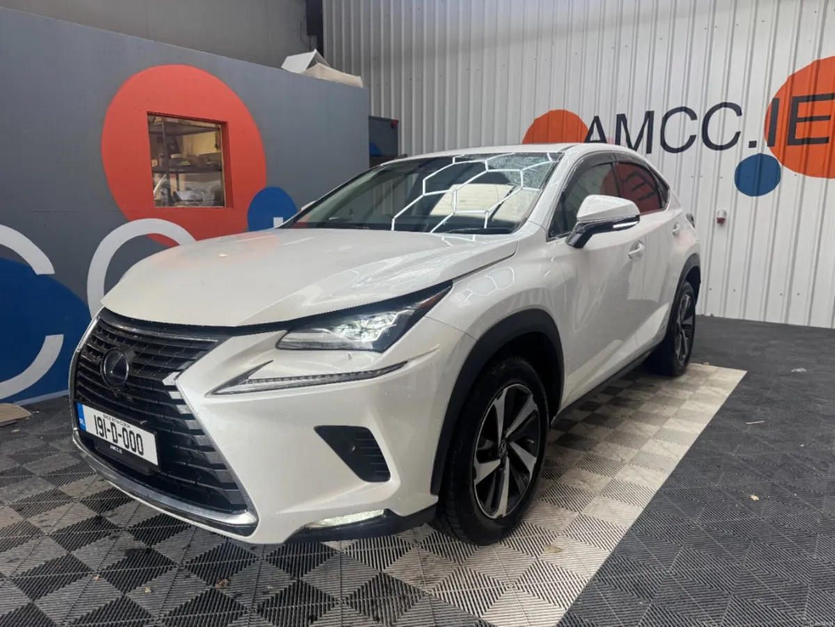 Lexus NX 2019 LEXUS NX 300H VERSION L AUTOMATIC / - Image 6