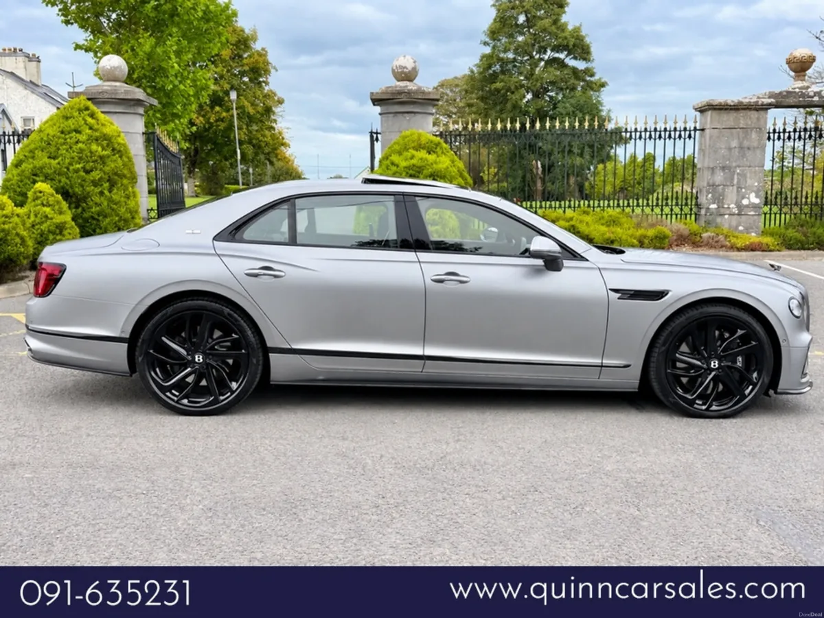 Bentley Flying Spur 4.0 V8 SPEED FIRST EDITION 780 - Image 2