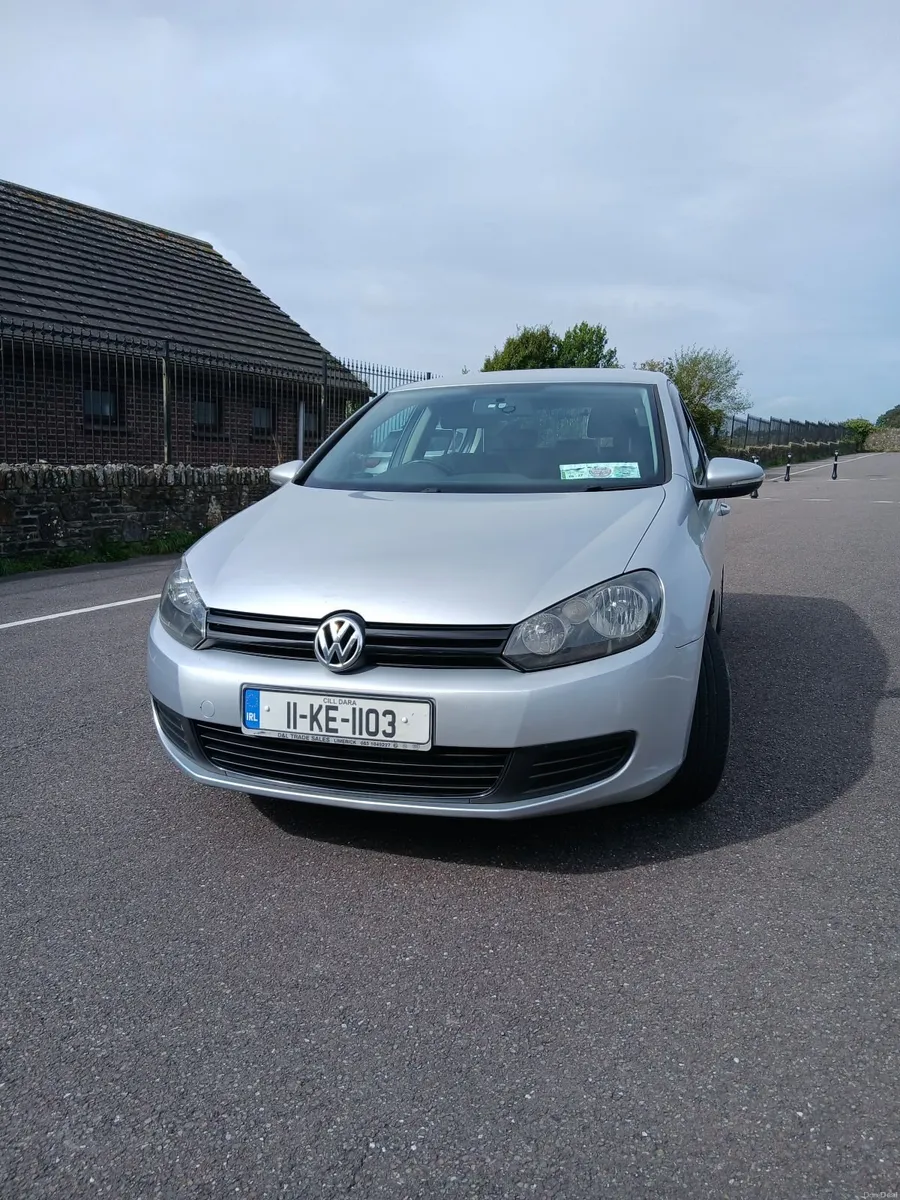 Volkswagen Golf 2011 - Image 1