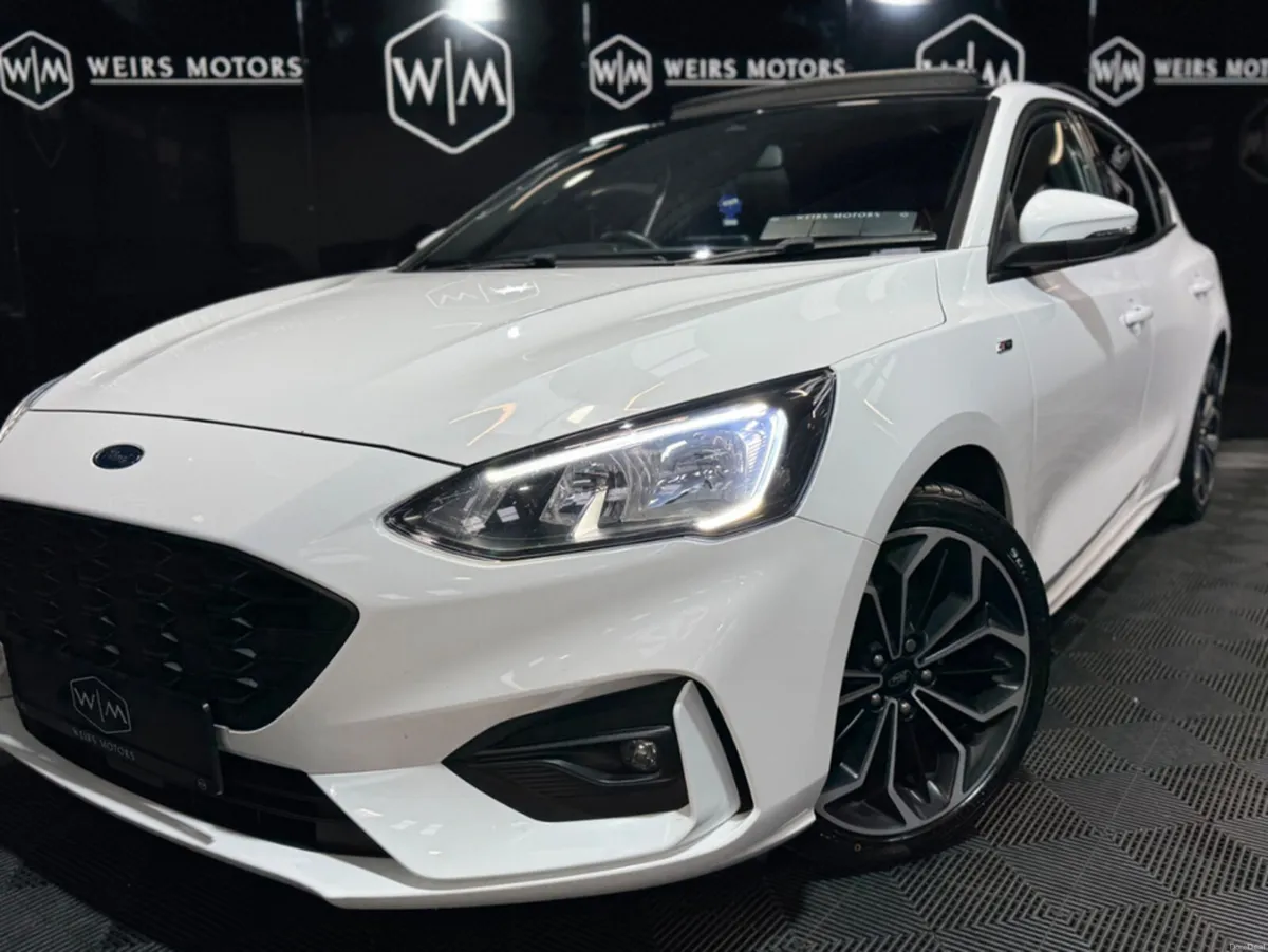 Ford Focus ST-LINE 1.5 TDCI 125PS 6SPEED 5DR - Image 3