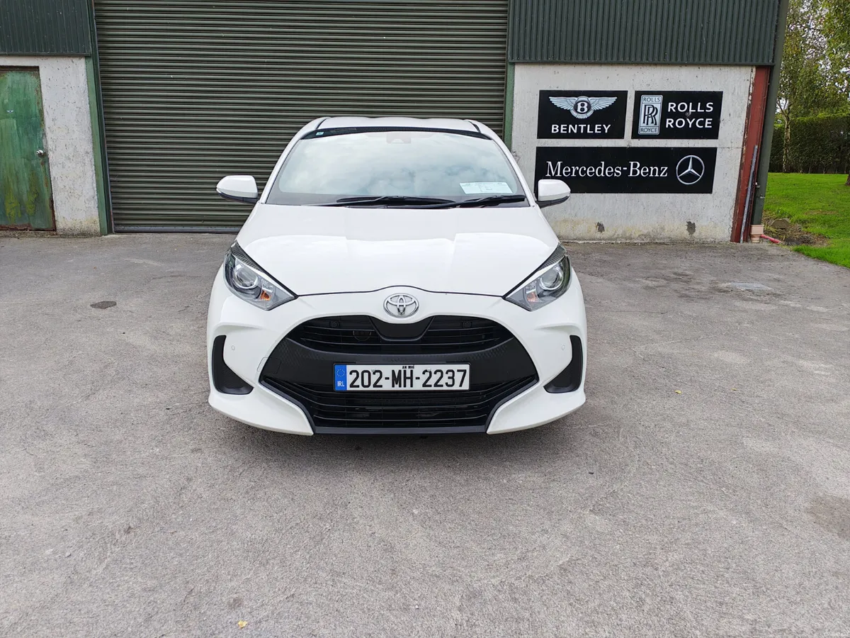 TOYOTA YARIS/202/ AUTO/1.0 PETROL / R. CAMERA - Image 1