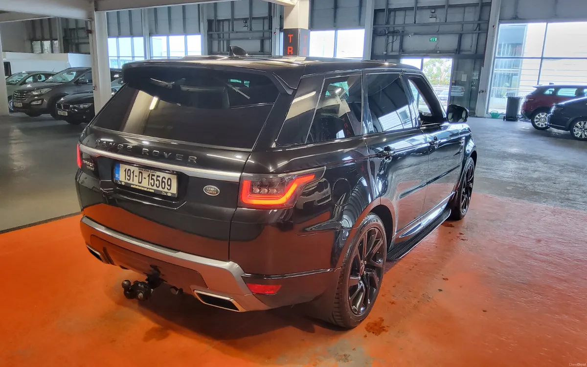 Land Rover Range Rover Sport 2019 - Image 3