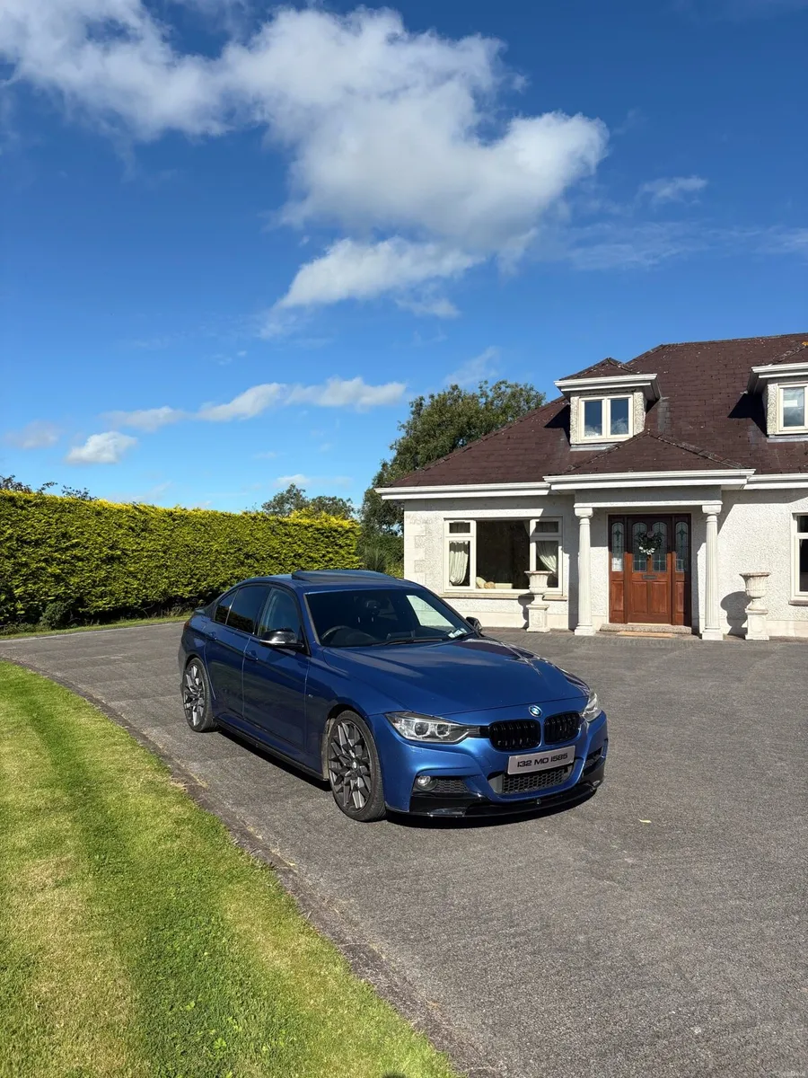 BMW 320d f30 sunroof Fresh NCT - Image 2