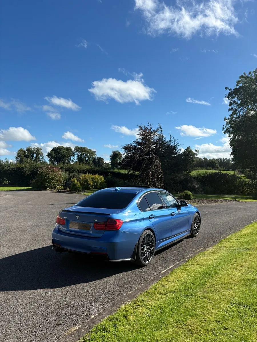 BMW 320d f30 sunroof Fresh NCT - Image 4