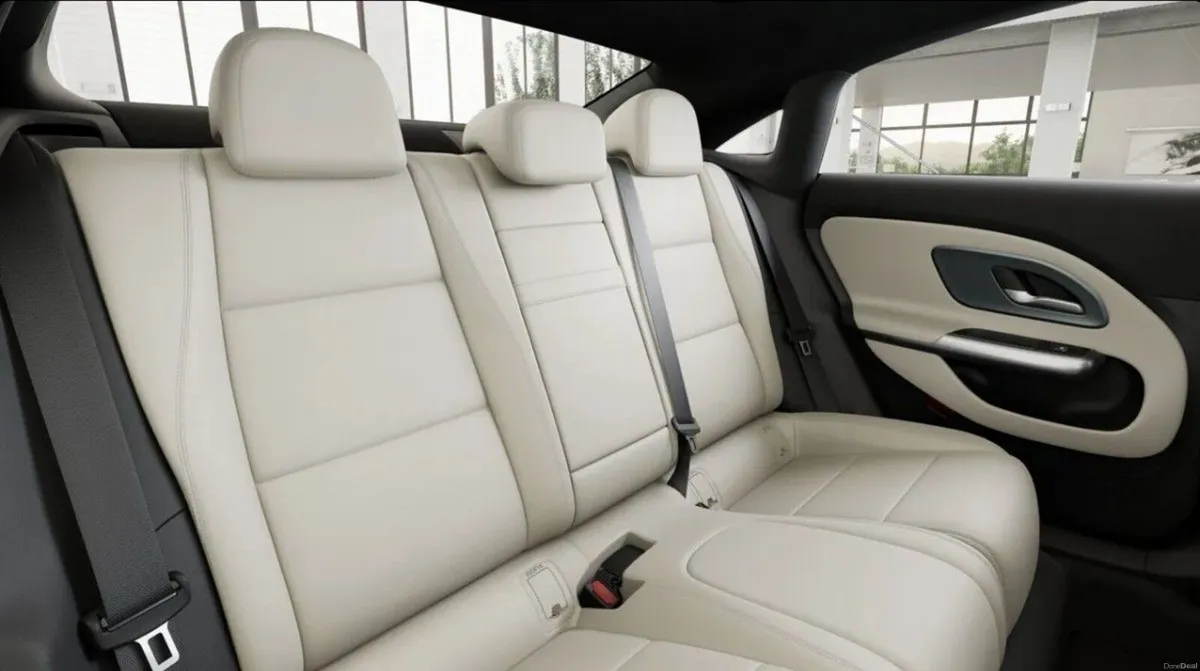 Mercedes-Benz CLA CLA 200 SALOON PROGRESSIVE LINE - Image 5