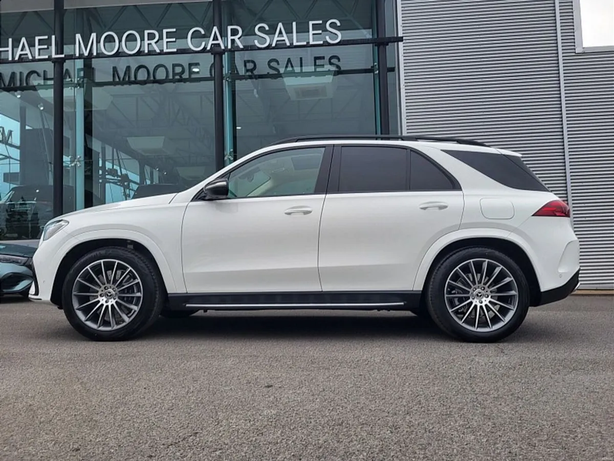 Mercedes-Benz GLE GLE350de PHEV 4MATIC AMG SPORT E - Image 5