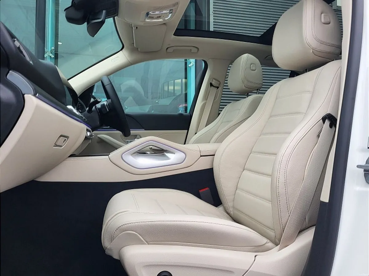 Mercedes-Benz GLE GLE350de PHEV 4MATIC AMG SPORT E - Image 6