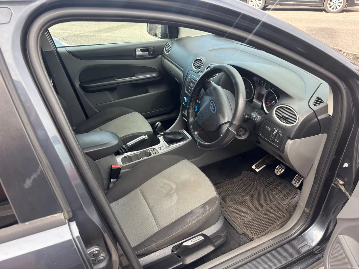 Ford Focus 2010 1.6 TDCI NCT Serviced - Image 5