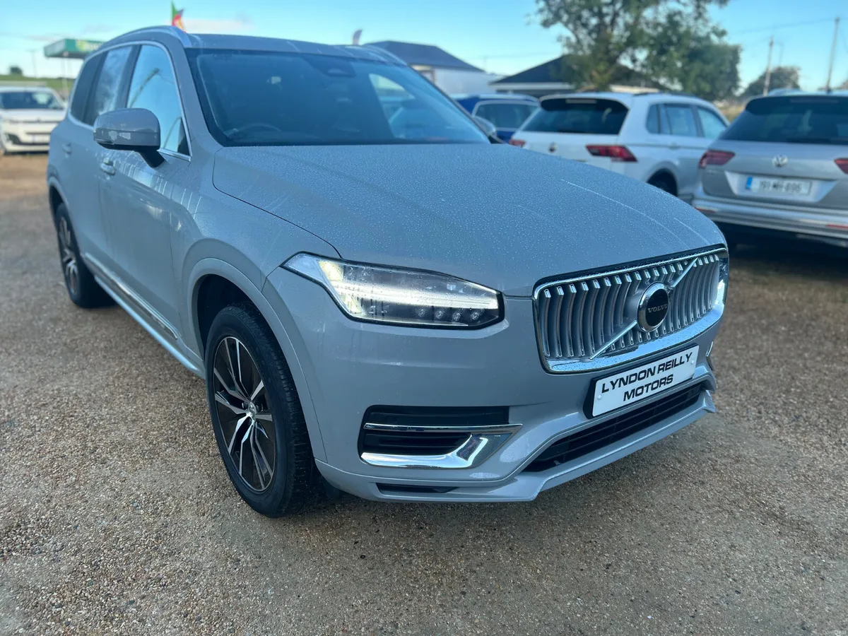 Volvo XC90 CORE T8 - Image 1