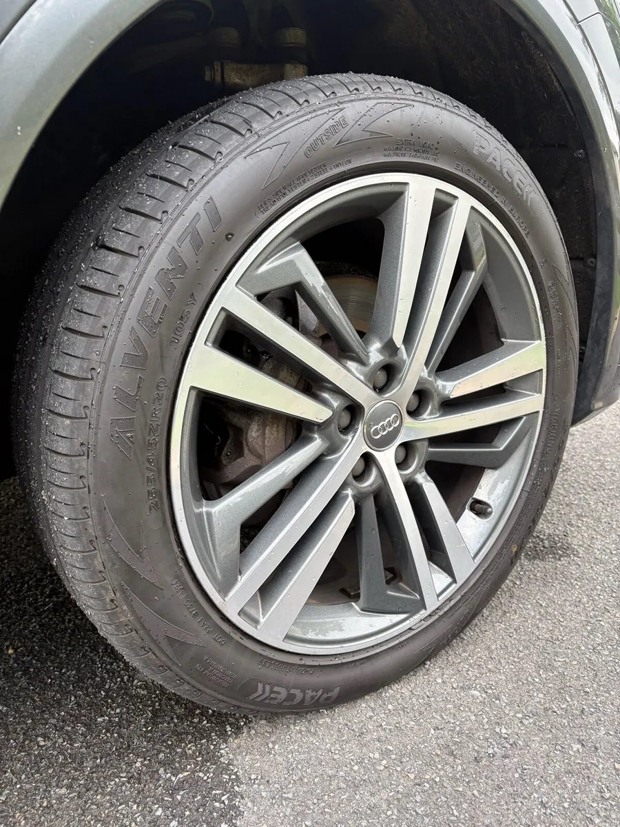 AUDI Q5 40 TDI S LINE - Image 4