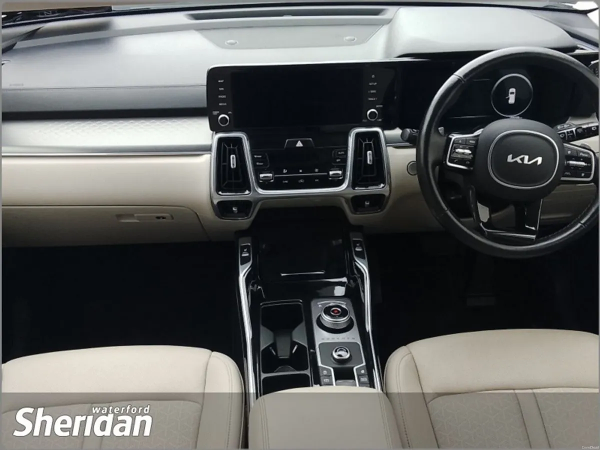 Kia Sorento 2.2 K3 4X2 Diesel 5 seats - Image 5