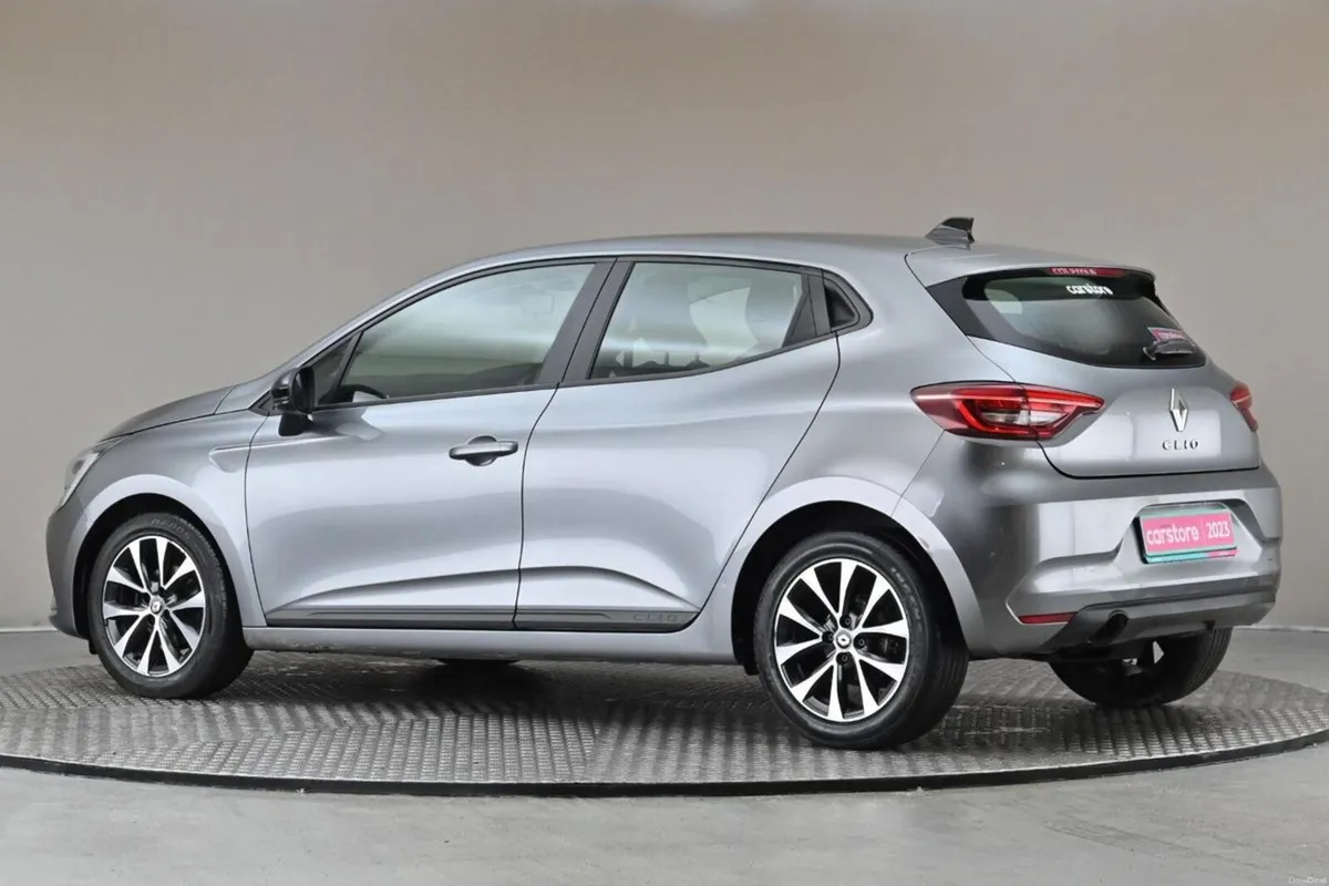 Renault Clio 1.0 TCE EQUILIBRE 6SPD**ALLOYS**AIR C - Image 6