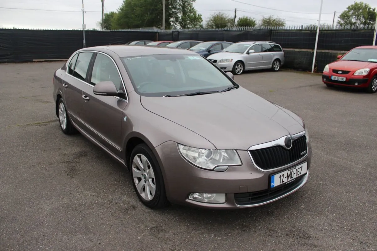 Skoda Superb 1.6 TDI CR 105hp AMBITION GL - TENDER - Image 1