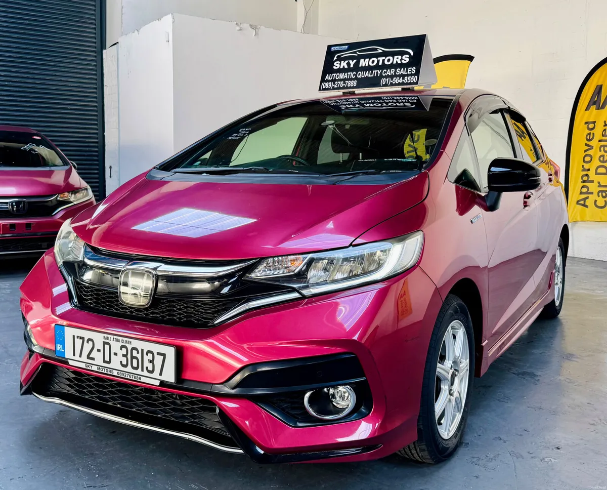 Honda Fit 2017 - Image 2